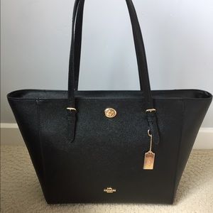 New with tags Coach Turnlock Tote